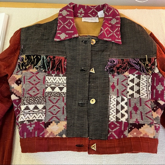 90s Passports by Pier 1 Imports Eclectic Fringe Patchwork Cropped Jacket - Picture 9 of 13